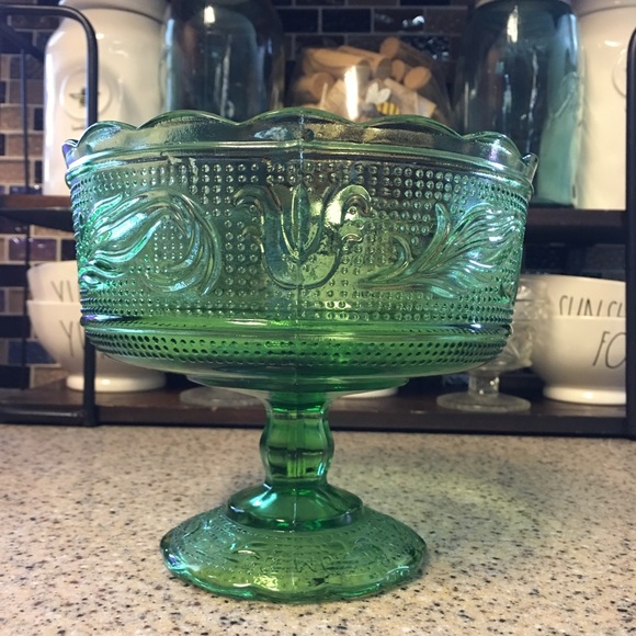 Vintage Green Candy Dish (Glass) - Picture 6 of 8